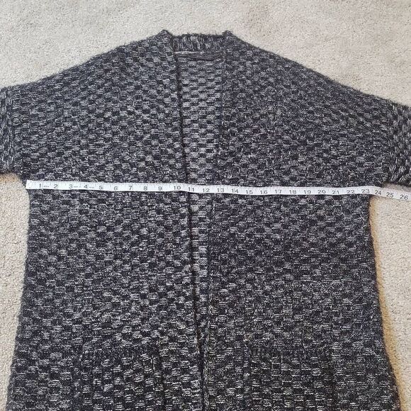 BCBG MaxAzria 3/4 Sleeve Open Front Cardigan Sweater Black White M - Picture 5 of 6